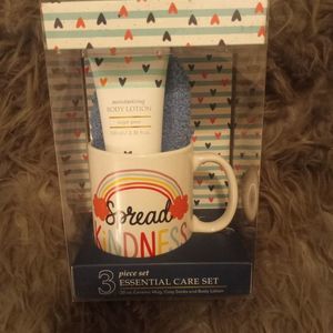SPREAD KINDNESS 3 PIECE MUG SET